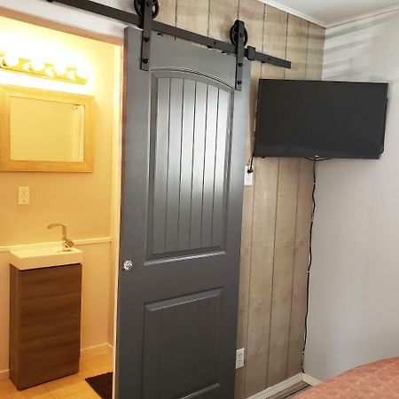 Reno Motel Salmo Eksteriør bilde